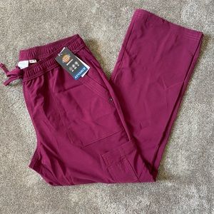 NEW Dickies Advance Burgundy Scrubs Medium Petite